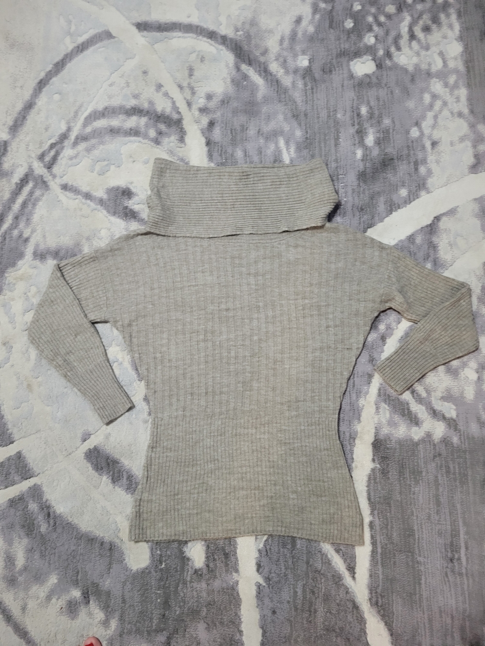 Le Chateau Ribbed Cowl Neck Sweater sizr M/L